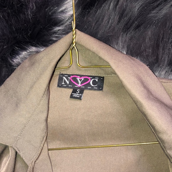 Jacket - Picture 6 of 6